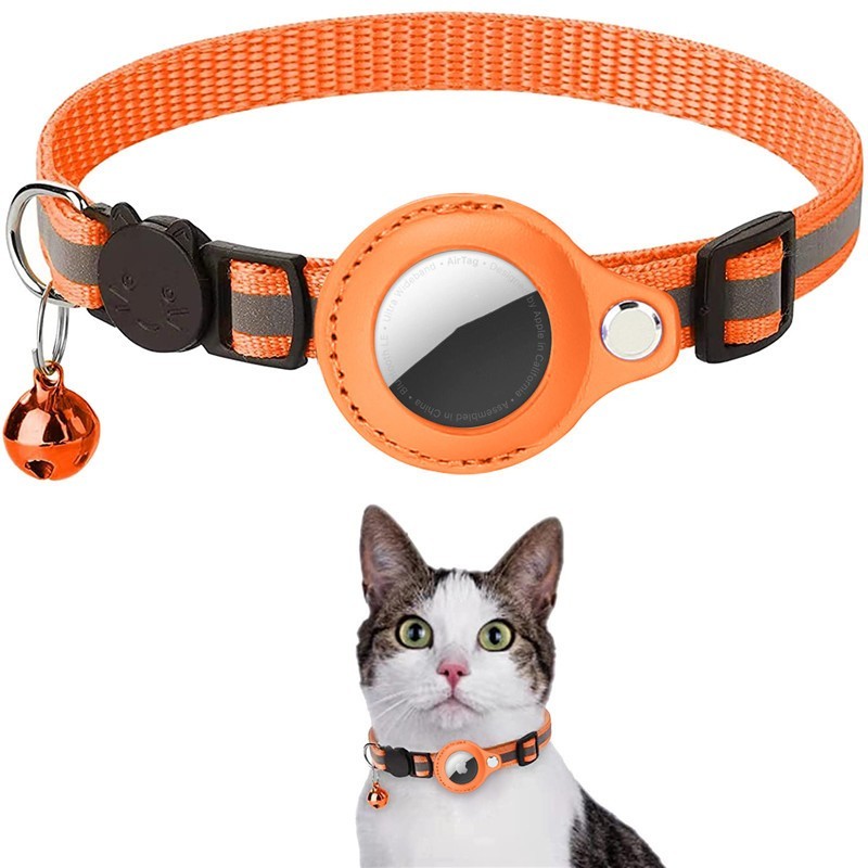 Secure AirTag collar for cats.